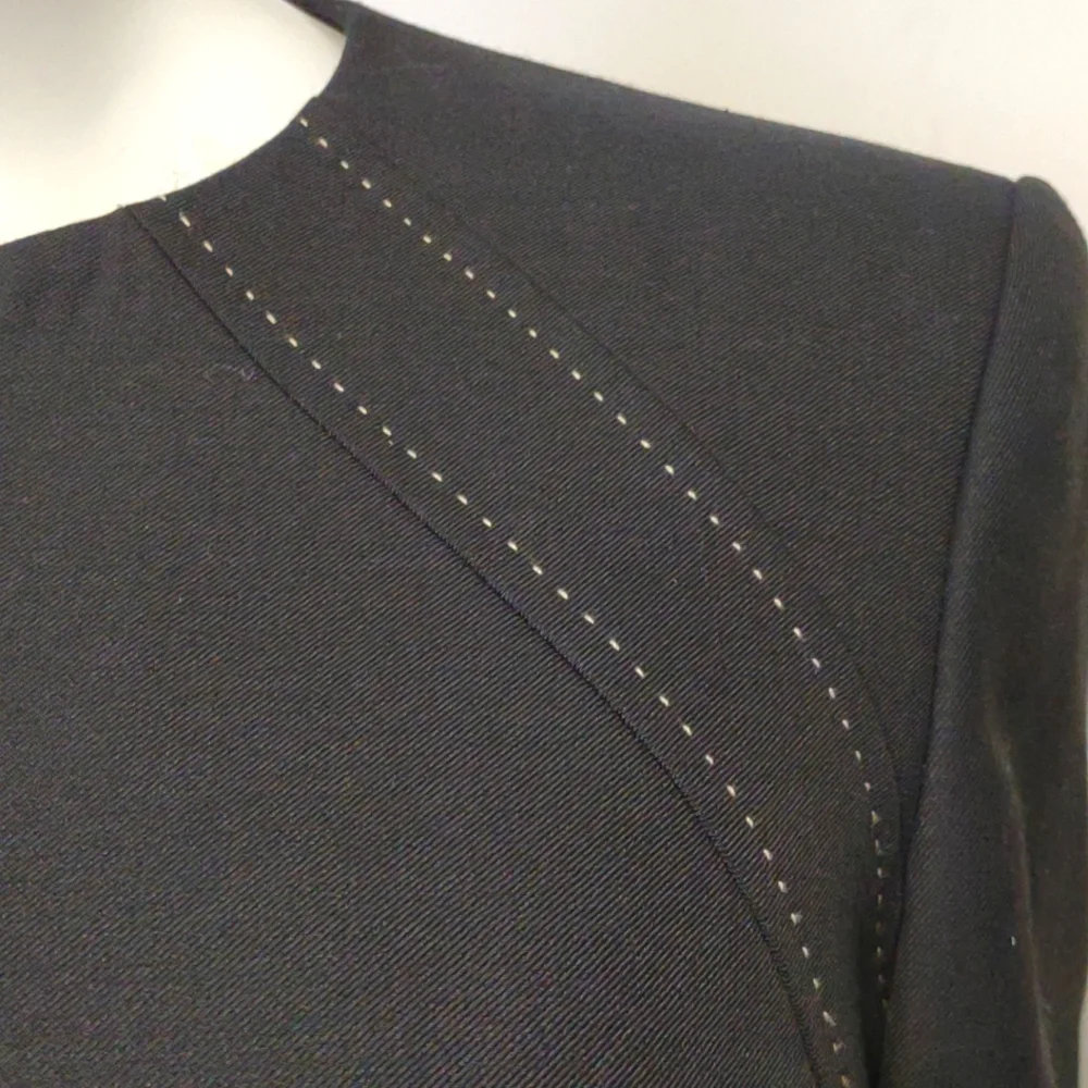 EUC belted, lined Anne Klein blazer